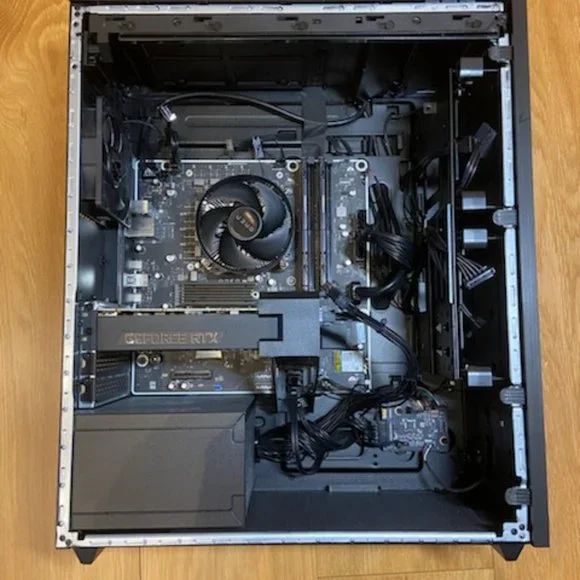 Gaming PC - Picture 3 of 5